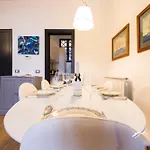 Center 3m |2 Br| A/c| Wifi By Tilo *